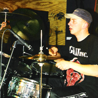 Stephan: drummer Revolt